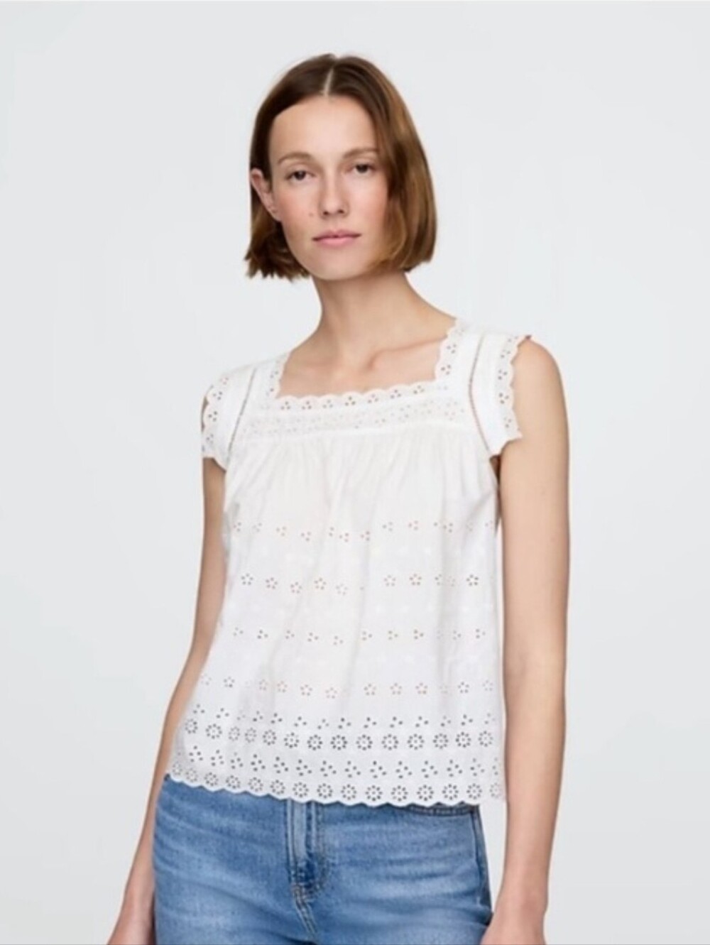 GAP x Doen White Eyelet Square-Neck Camisole - Picture 3 of 5